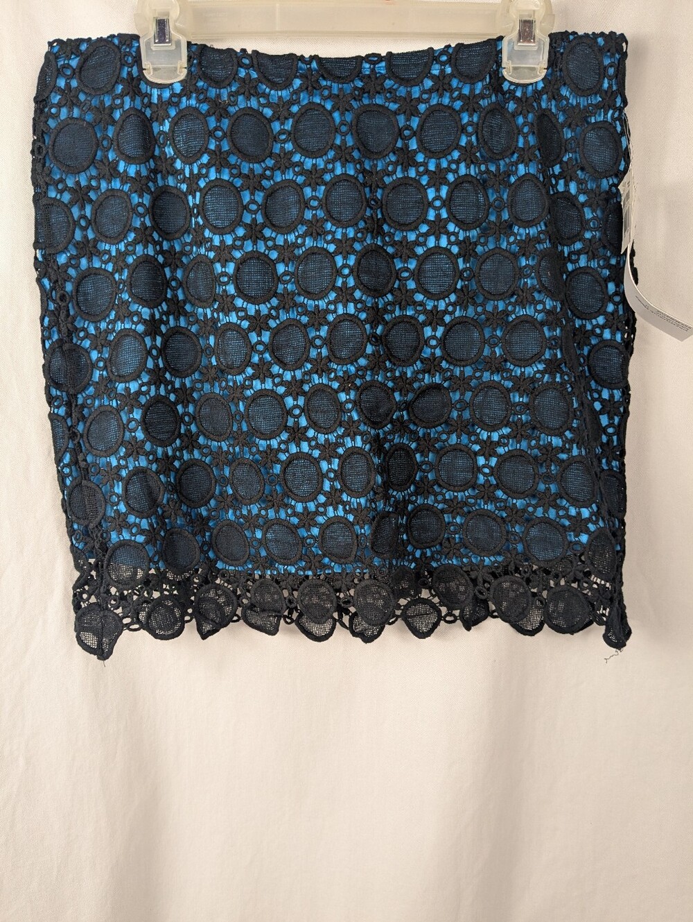 Kensie Black/Blue Crochet Lace Mini Sz 10 NWT